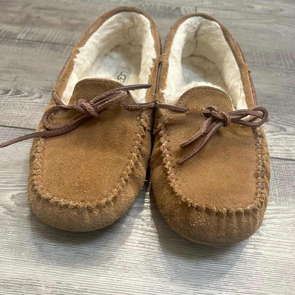 Tan Ugg Leather Moccasin Slippers